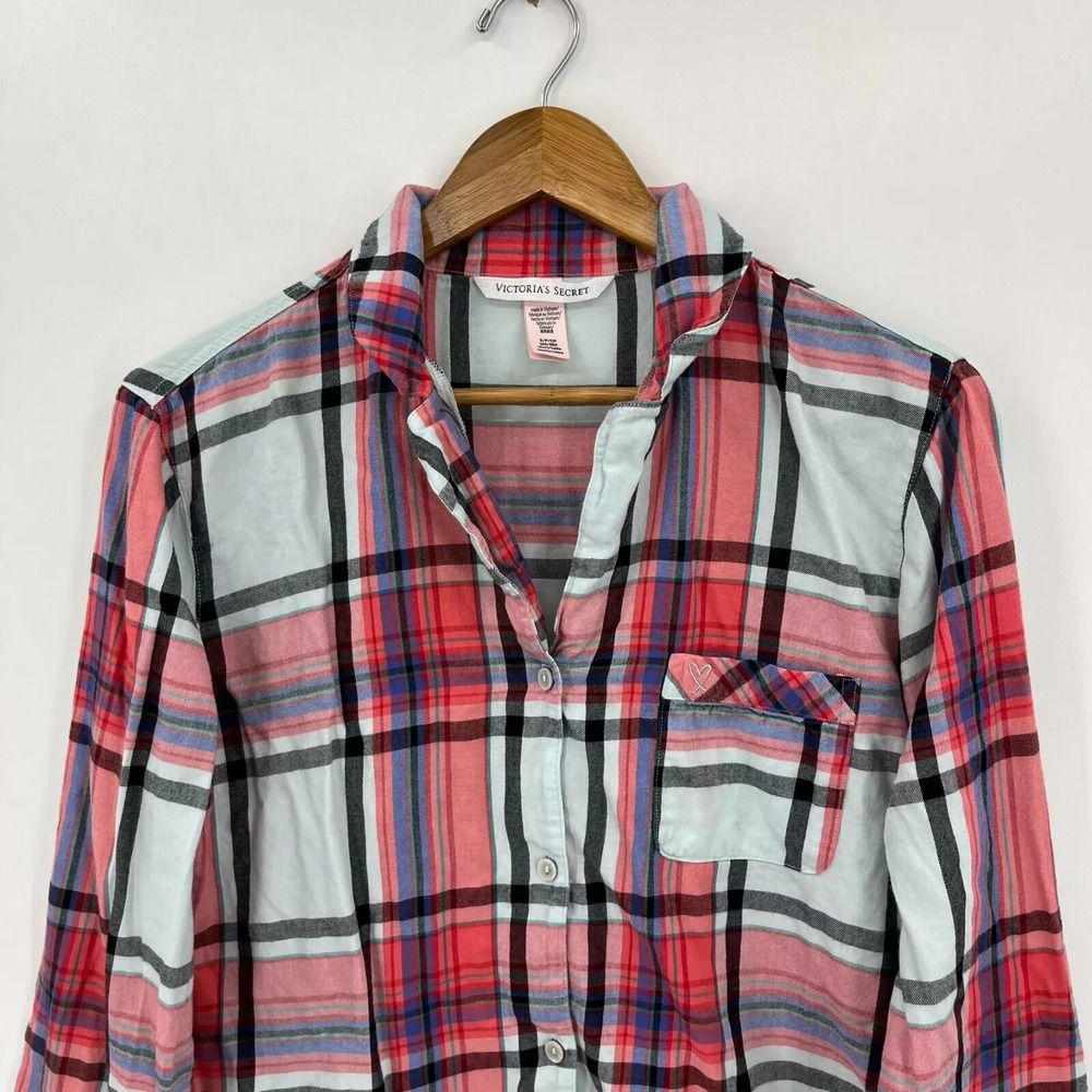 Victoria's Secret Pajama Top Women's Size S Red Plaid Print Long Sleeve Button - Picture 2 of 8